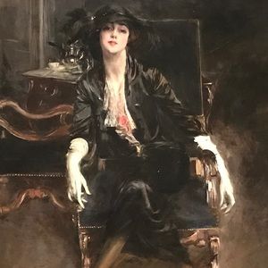 Meet your Posher, Liz
